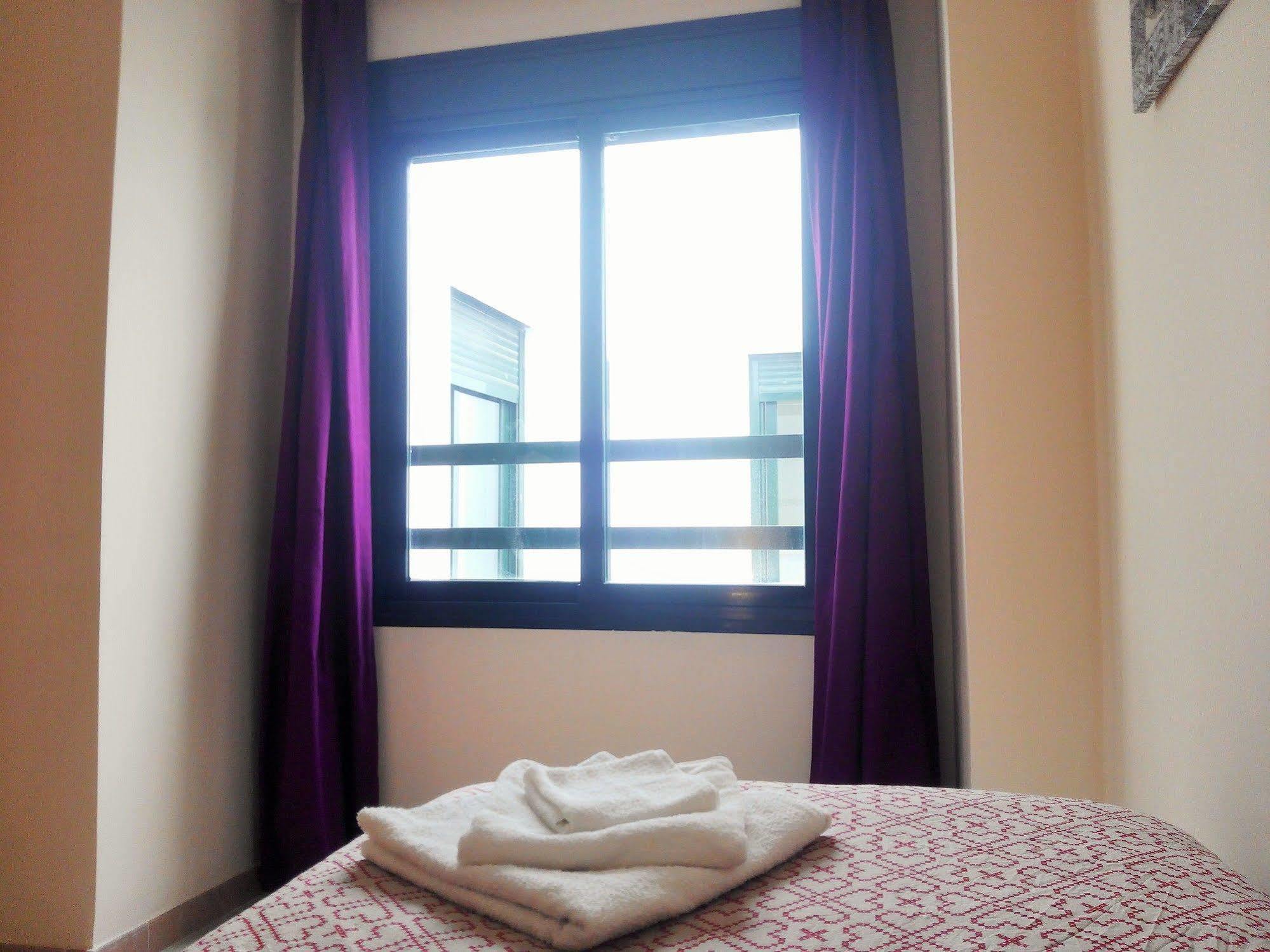 Apartamentos Decada Malaga Exterior photo